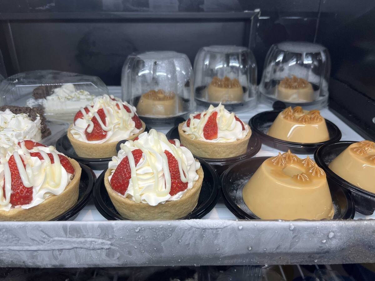Doces da confeitaria na Padaria PRezunic Rio Gastronomia