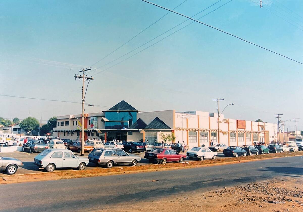 Loja 1 anos 90
