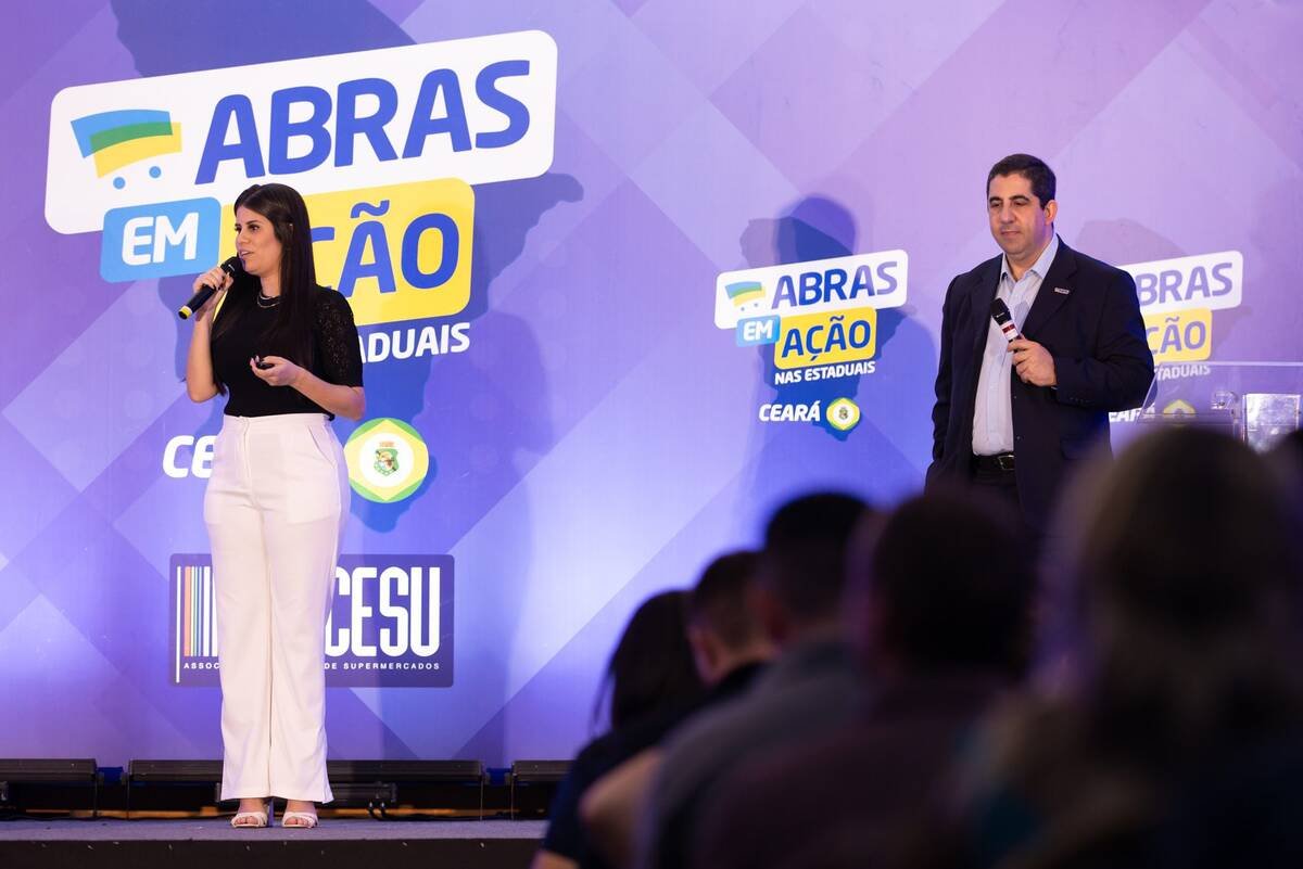 Celso Furtado e Thais Anselmo