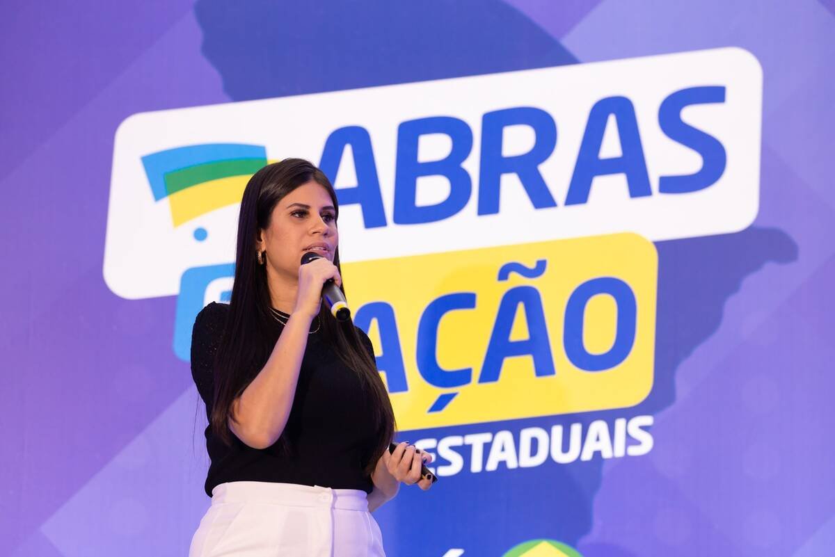 Thais Anselmo, VP de Serviços aos Associados