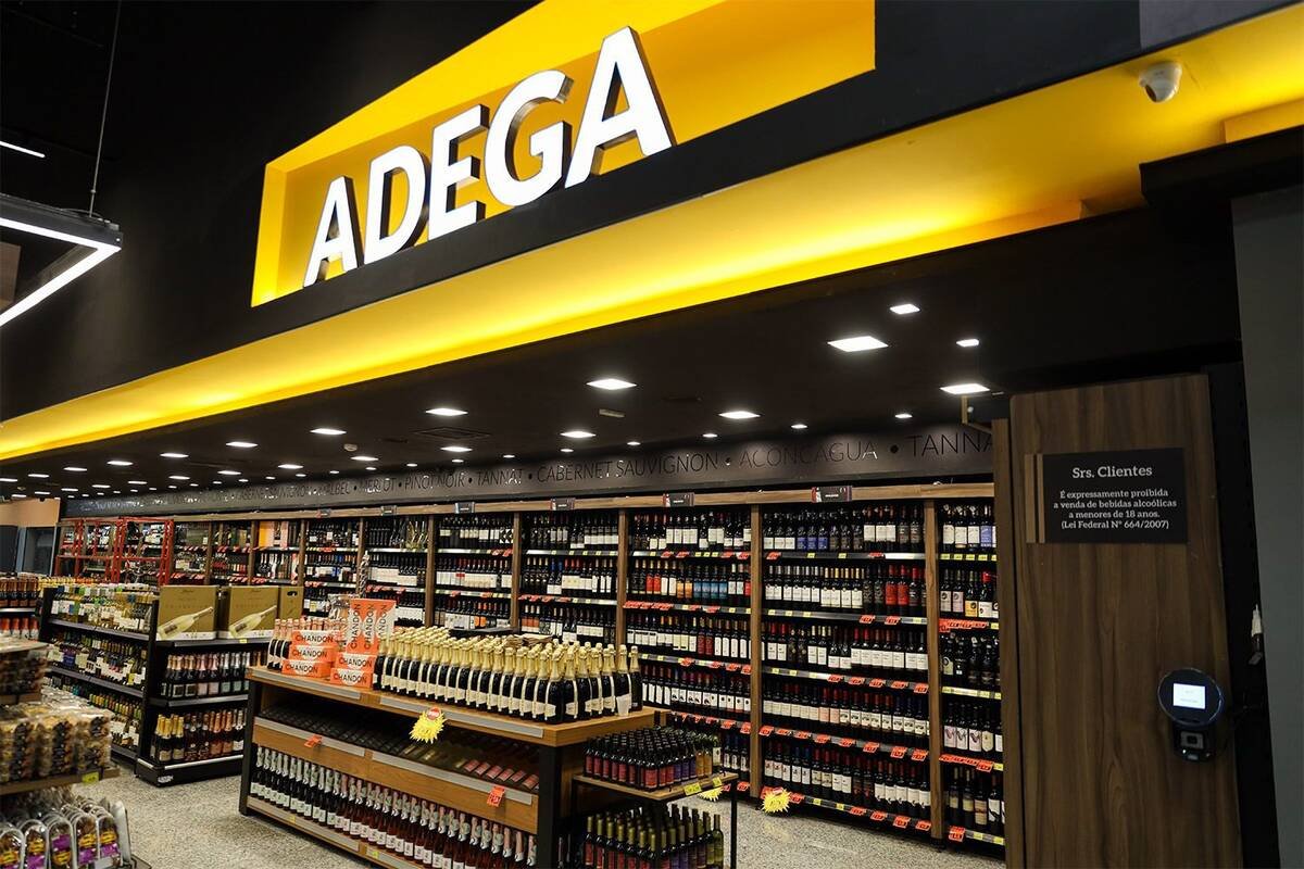 Adega – Delta Supermercados
