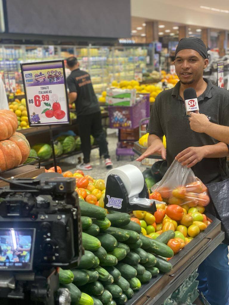 DIa dos Supermercados Violeta 2